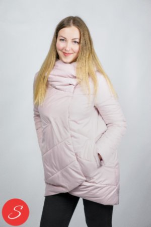 Демисезонная куртка пудра. YIGAYI 202 Куртка весна-осень средней длины розового цвета